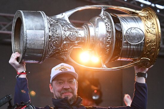 Russia Ice Hockey Kontinental League Metallurg Arrival