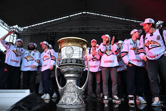 Russia Ice Hockey Kontinental League Metallurg Arrival