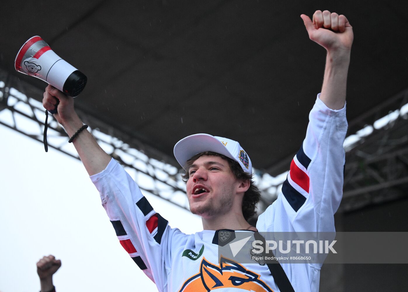 Russia Ice Hockey Kontinental League Metallurg Arrival