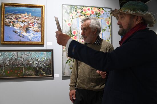 Russia Art Crimea DPR LPR Exhibition