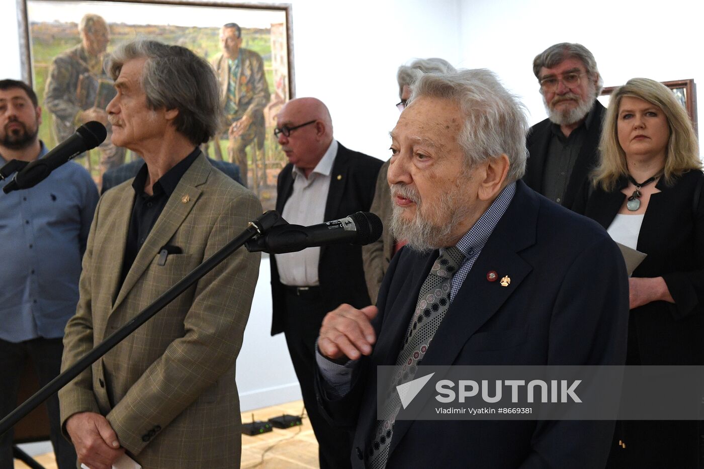 Russia Art Crimea DPR LPR Exhibition