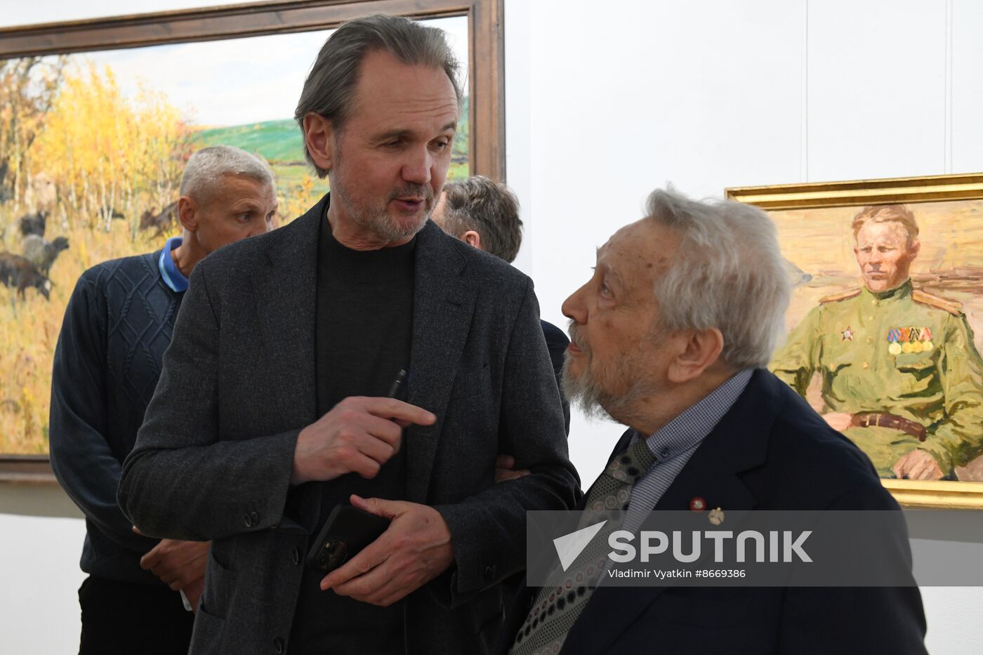 Russia Art Crimea DPR LPR Exhibition