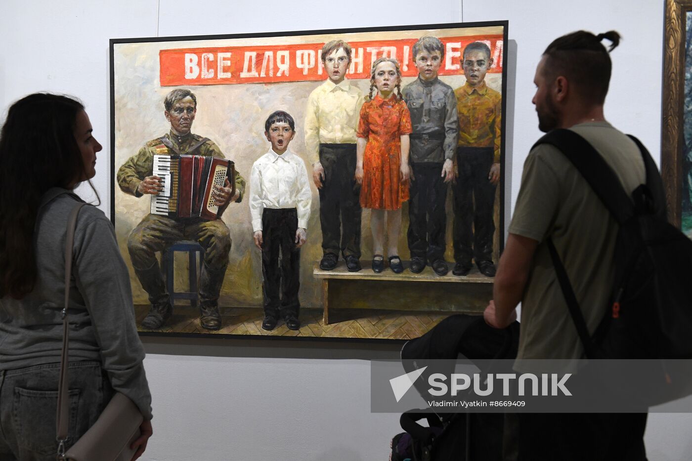 Russia Art Crimea DPR LPR Exhibition