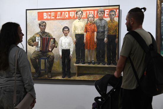 Russia Art Crimea DPR LPR Exhibition