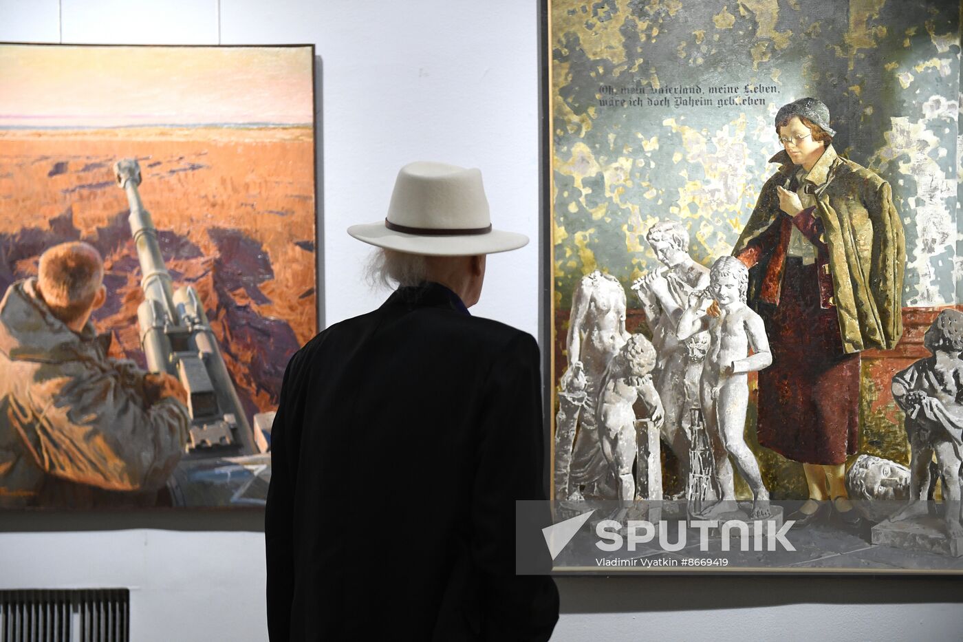 Russia Art Crimea DPR LPR Exhibition