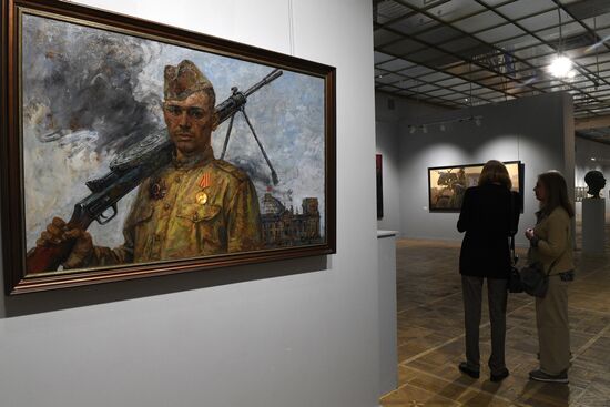 Russia Art Crimea DPR LPR Exhibition