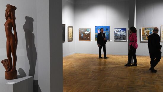 Russia Art Crimea DPR LPR Exhibition