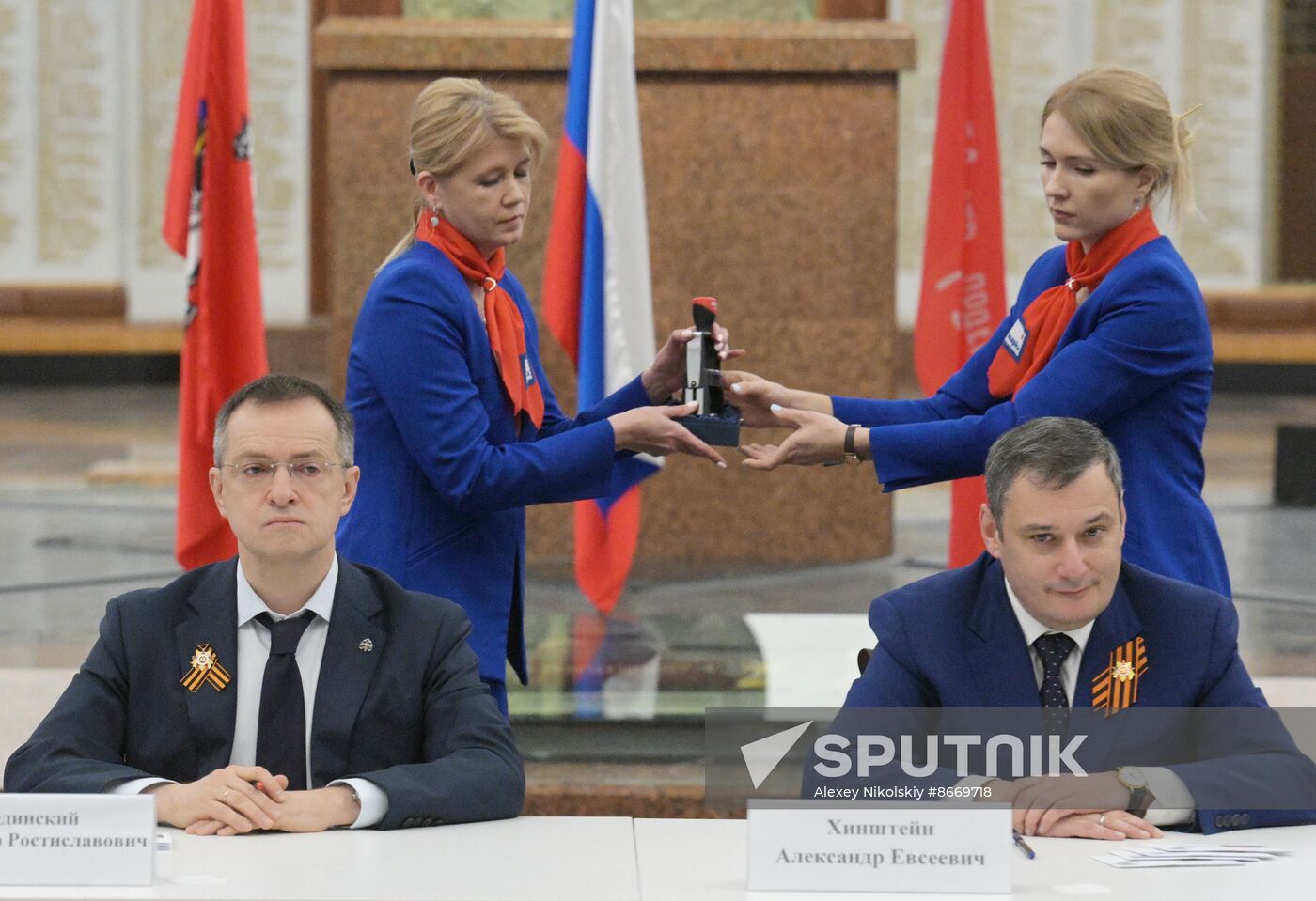 Russia Victory Dictation Campaign