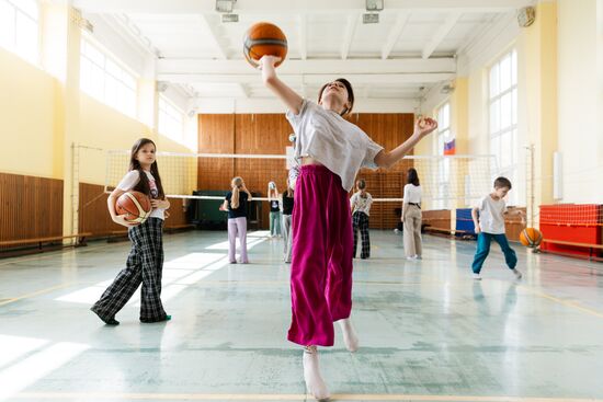 Russia Ukraine Military Operation Evacuees