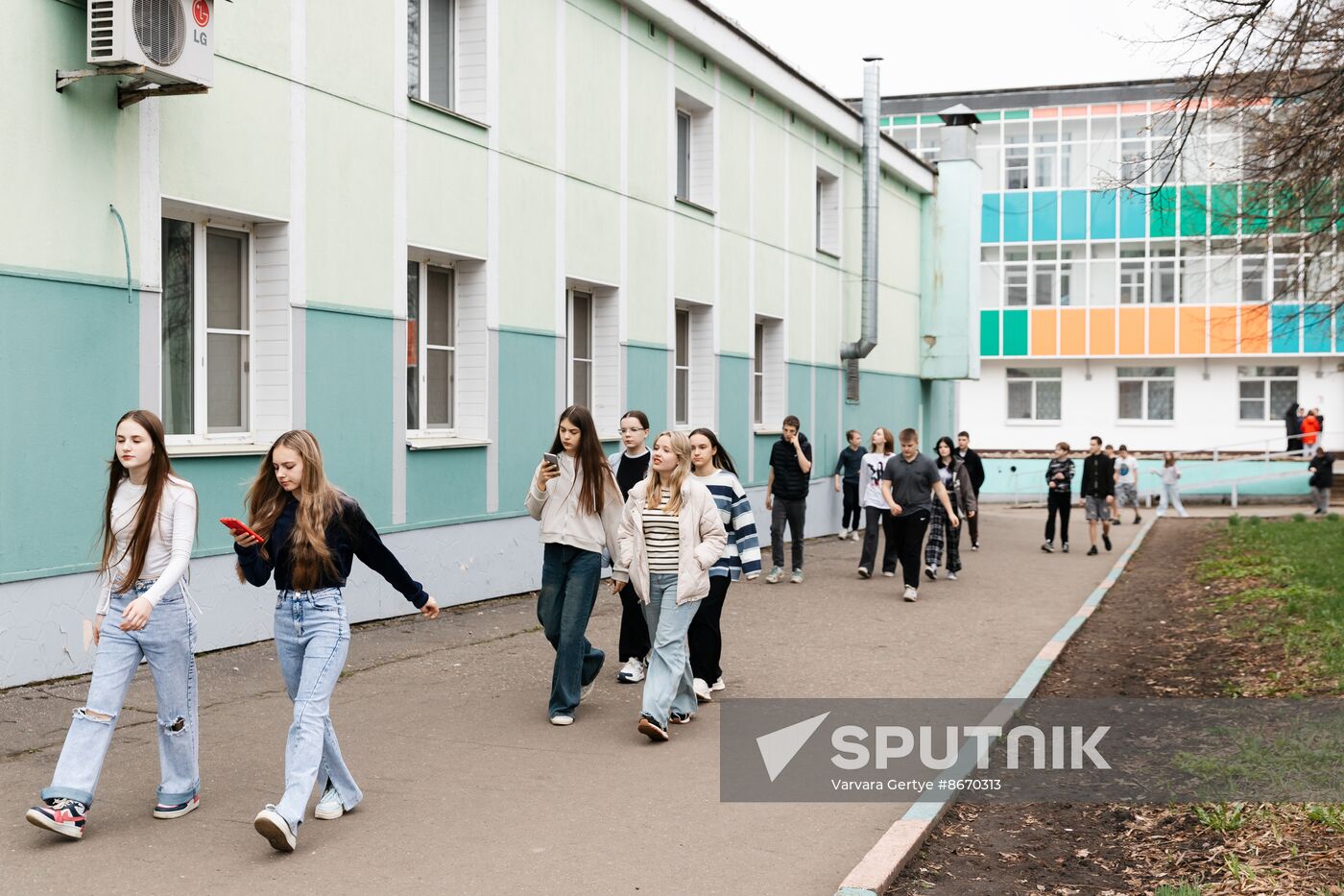 Russia Ukraine Military Operation Evacuees