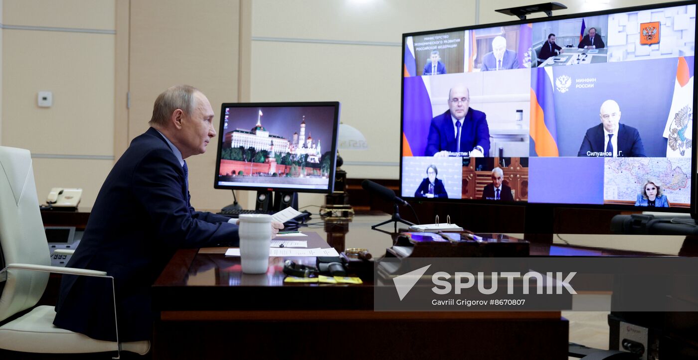 Russia Putin Economy