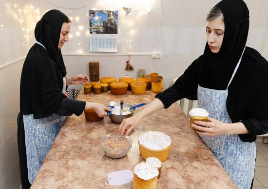 Russia Religion Orthodox Easter Preparations