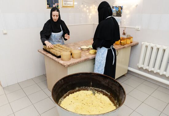 Russia Religion Orthodox Easter Preparations