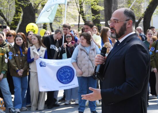 Russia Regions May Day