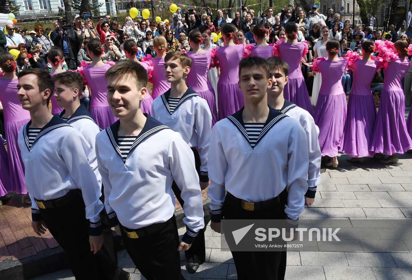 Russia Regions May Day