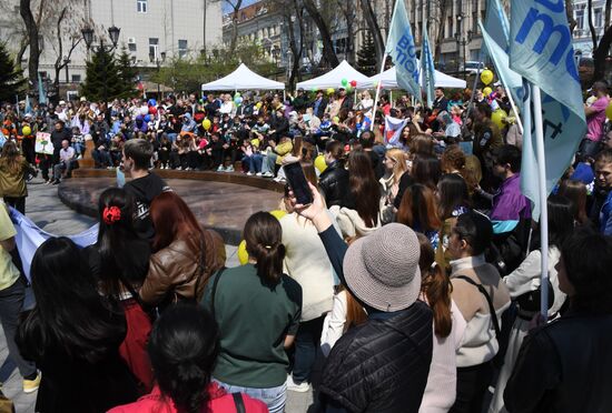 Russia Regions May Day