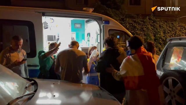 Georgian police are arresting people rallying against the law on foreign agents
