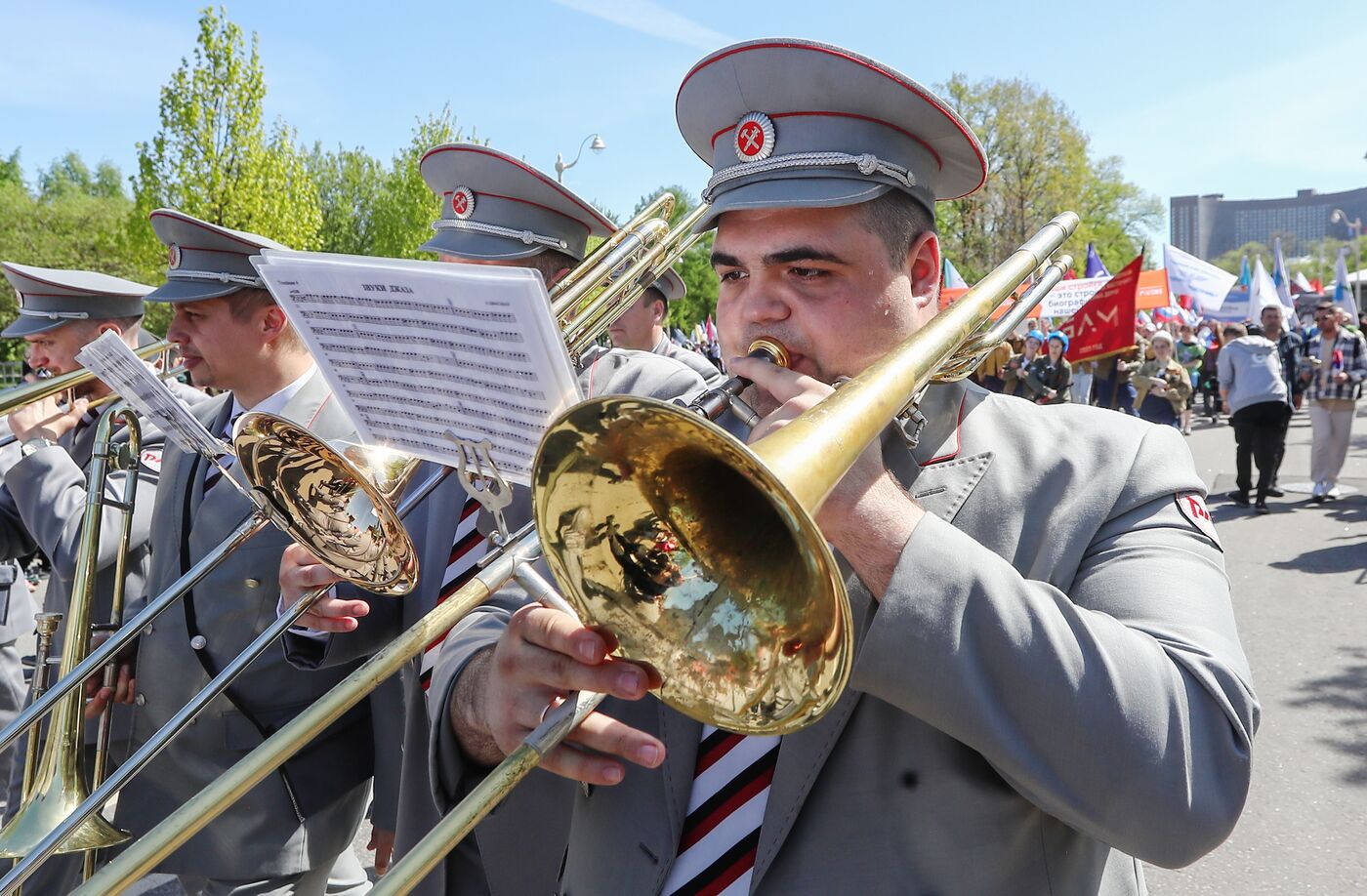 RUSSIA EXPO. Labor is Cool procession and flashmob