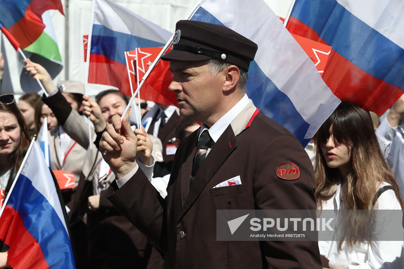 RUSSIA EXPO. Labor is Cool procession and flashmob