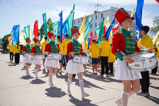 Russia Regions May Day