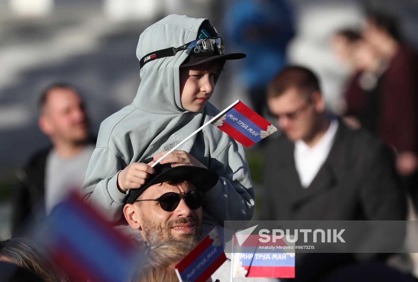 RUSSIA EXPO. Concert, Peace Labor May Reset