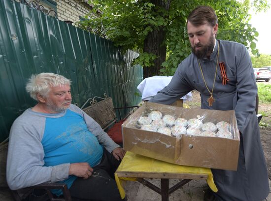Russia LPR Religion Easter Preparations