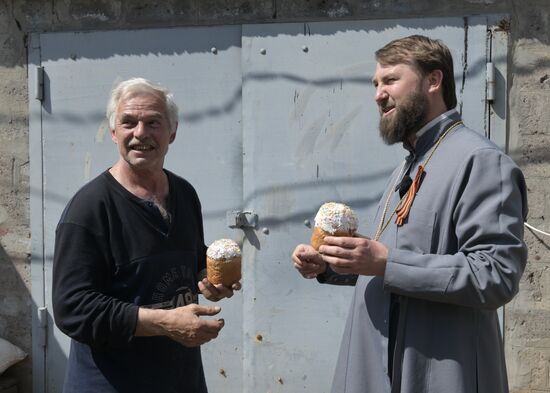 Russia LPR Religion Easter Preparations