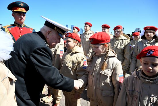 Russia WWII Great Victory Symbols Campaign