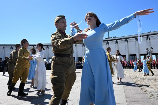 Russia WWII Great Victory Symbols Campaign