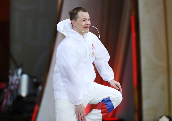 RUSSIA EXPO. Boxer Fyodor Chudinov, Russian Master of Sports, conducts training session