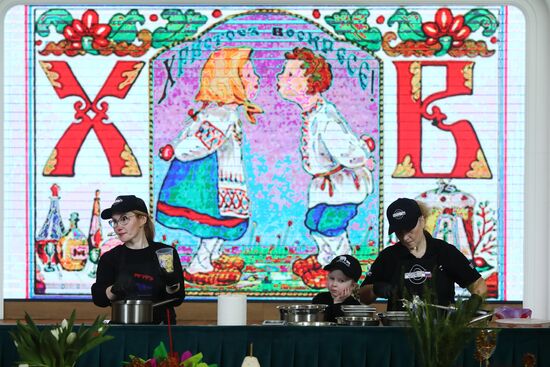 RUSSIA EXPO. Easter at Russian Cuisine House