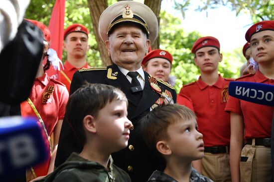 Russia WWII Veteran Congratulations