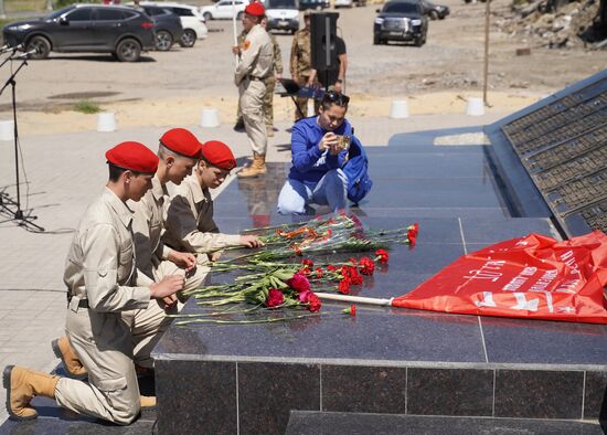 Russia DPR WWII Victory Anniversary