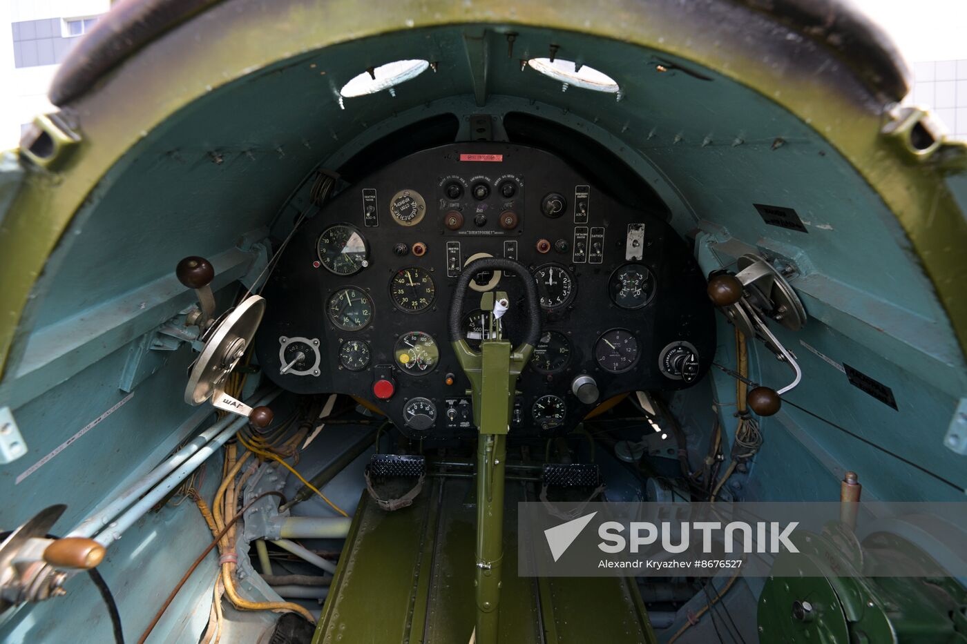 Russia WWII Aircraft Restoration