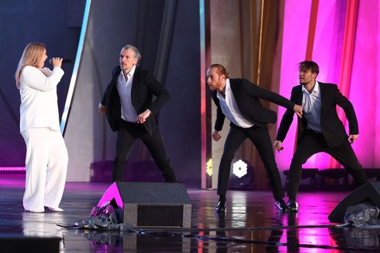 RUSSIA EXPO. DFM, Hit FM and Russian Radio present their programs