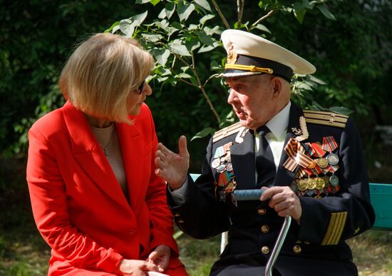 Russia WWII Veteran Congratulations