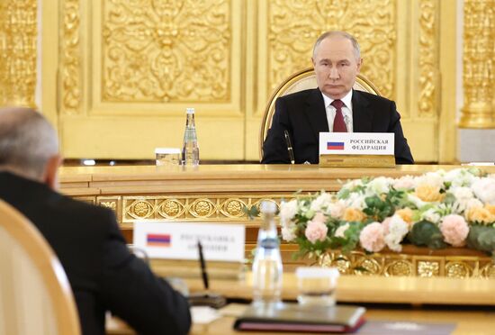 Russia Putin EAEU Summit