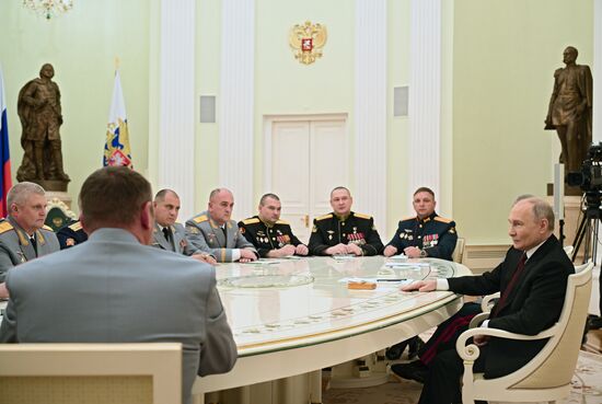 Russia Putin Commanding Officers