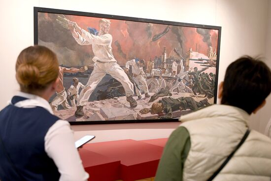 Russia WWII Victory Day Deineka Painting Exhibition