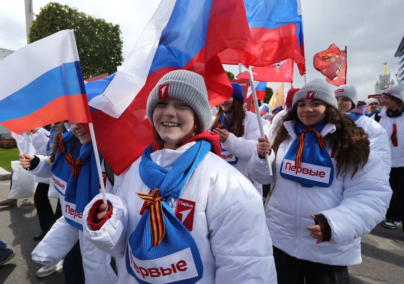 RUSSIA EXPO. May 9 solemn procession