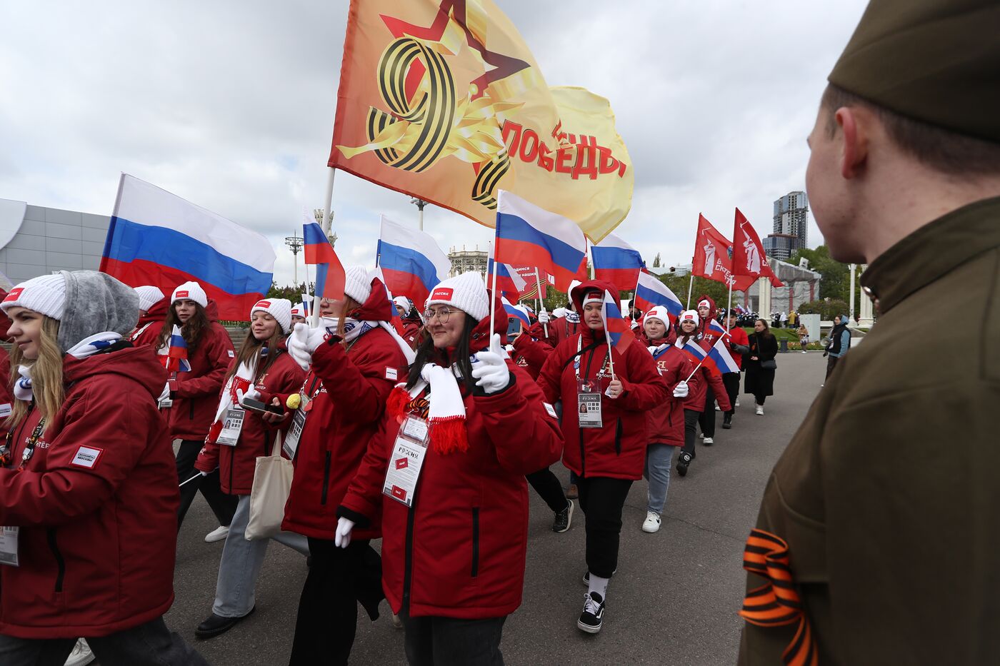 RUSSIA EXPO. May 9 solemn procession