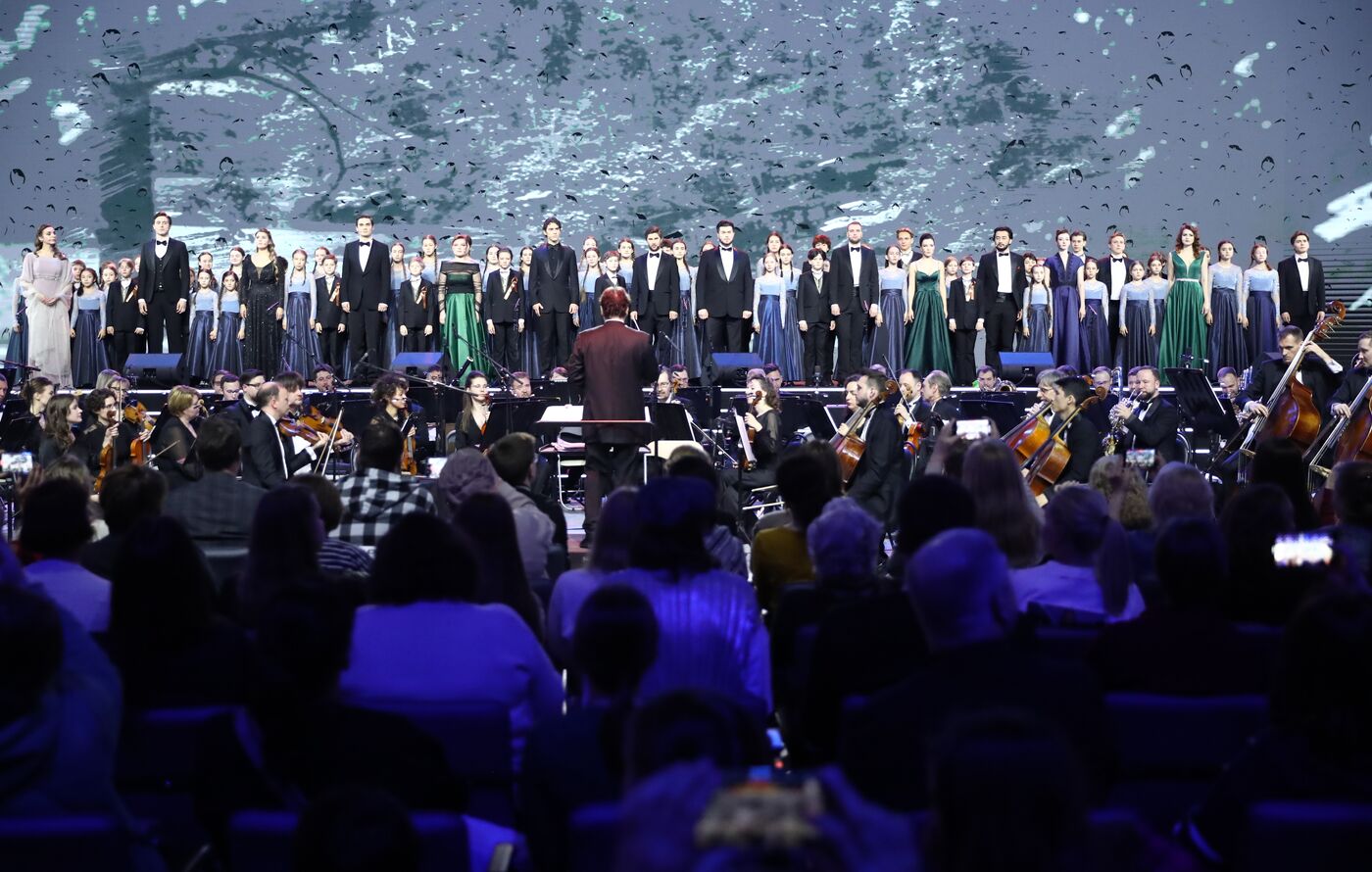 RUSSIA EXPO. Concert for Great Victory Day youth opera program and children's choir of the Bolshoi Theater