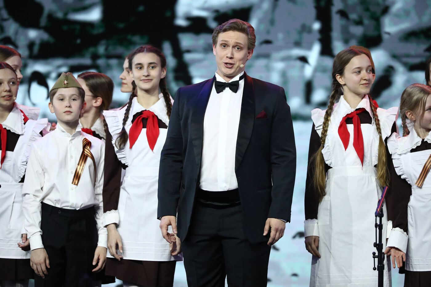 RUSSIA EXPO. Concert for Great Victory Day youth opera program and children's choir of the Bolshoi Theater