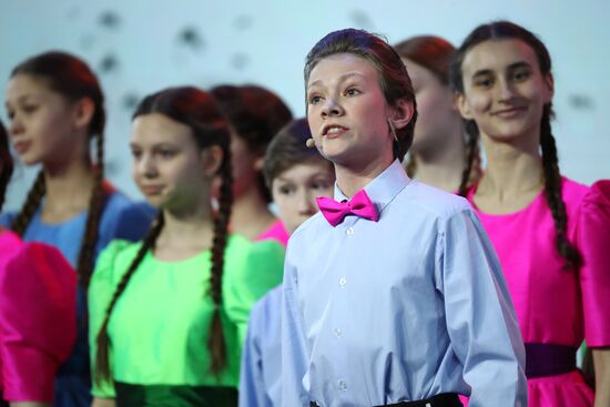 RUSSIA EXPO. Concert for Great Victory Day youth opera program and children's choir of the Bolshoi Theater