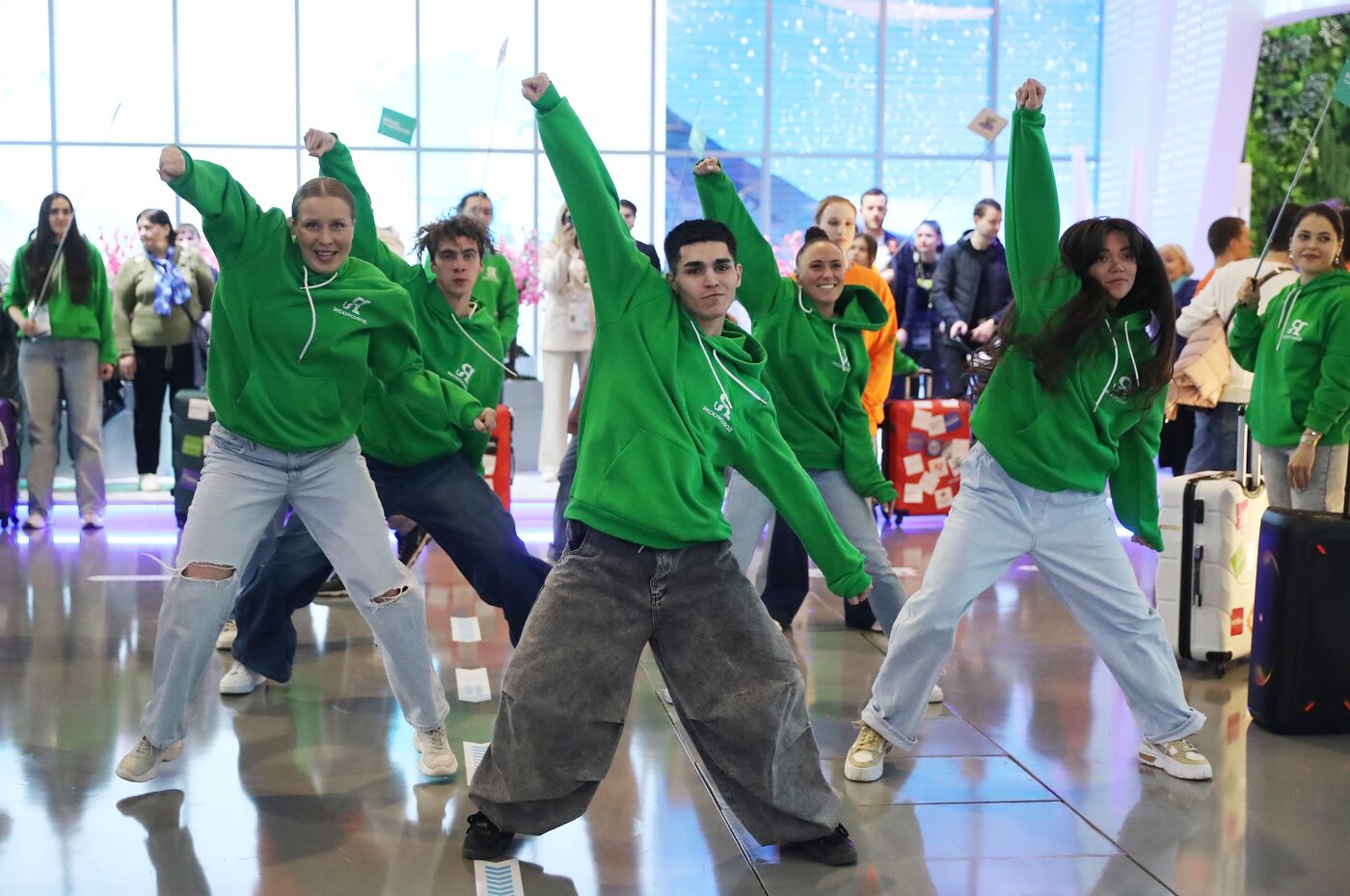 RUSSIA EXPO. Youth of Russia flashmob