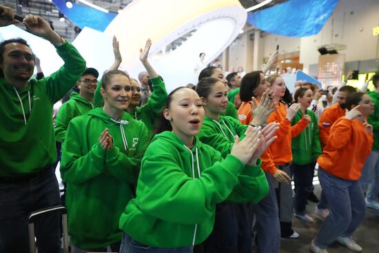 RUSSIA EXPO. Youth of Russia flashmob