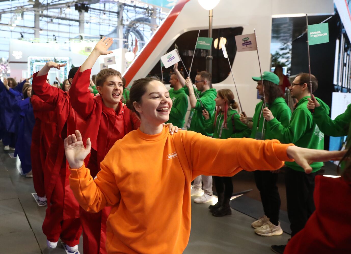 RUSSIA EXPO. Youth of Russia flashmob