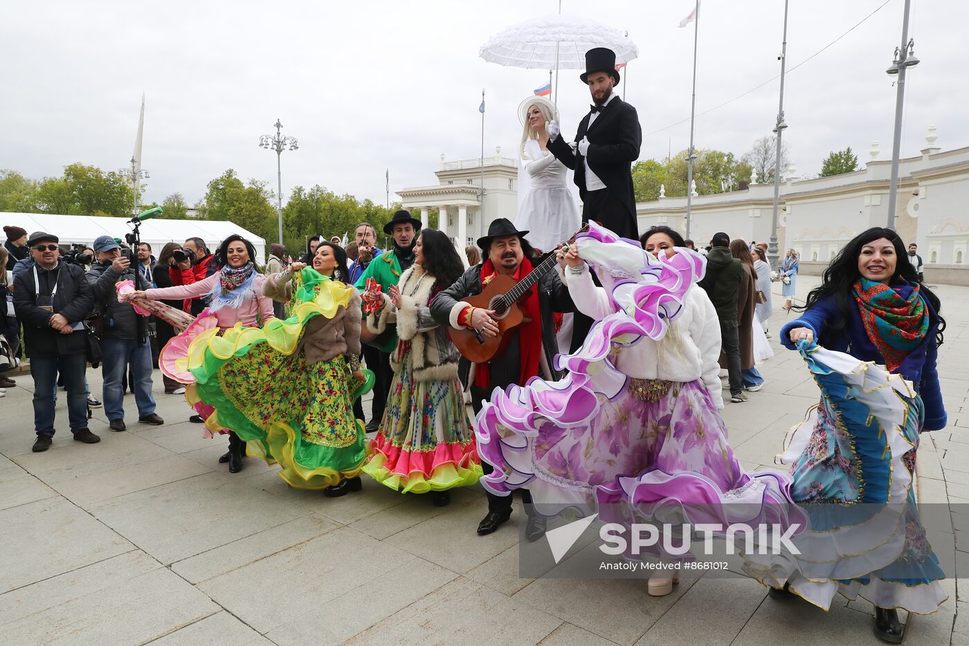 RUSSIA EXPO. Opening of the first Russian Wedding Festival