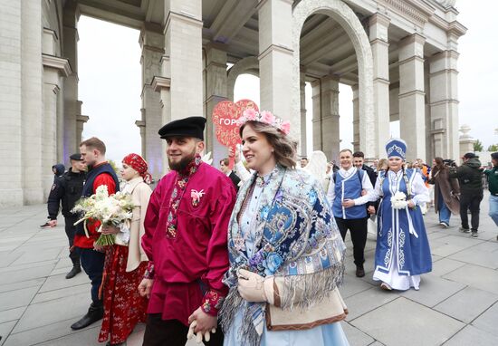 RUSSIA EXPO. Opening of the first Russian Wedding Festival