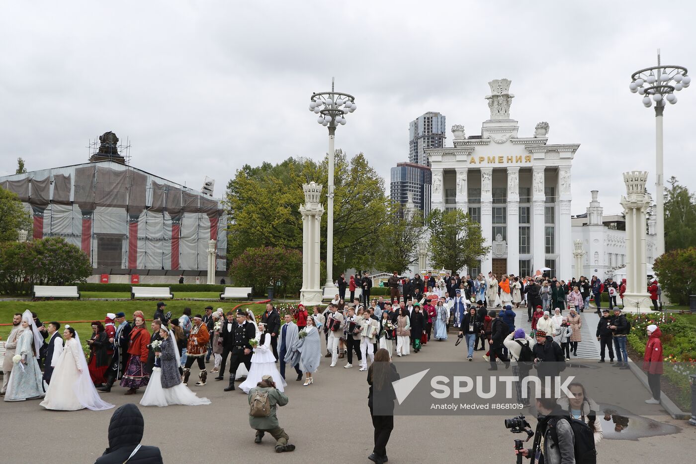 RUSSIA EXPO. Opening of the first Russian Wedding Festival